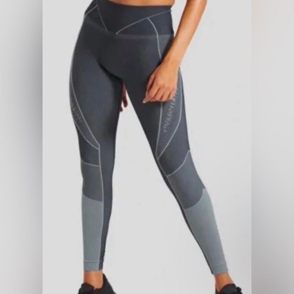 NWT Gymshark Turbo Seamless leggings, size S